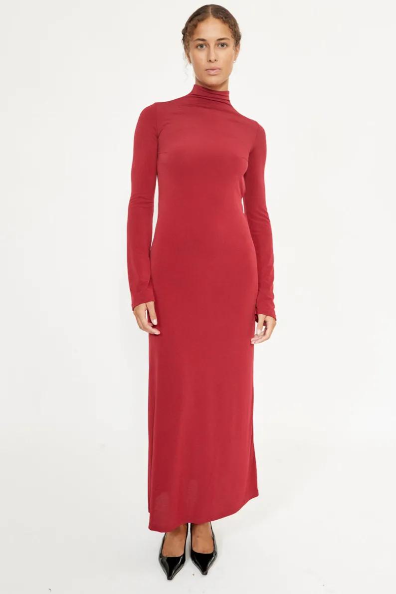 Musier Paris Robe dos-nu emna